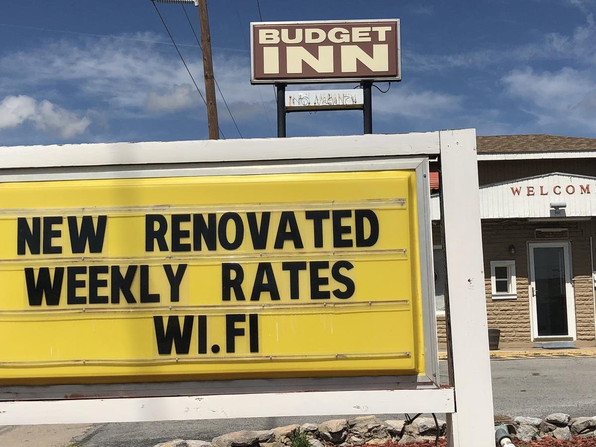 Budget Inn לאוטון מראה חיצוני תמונה